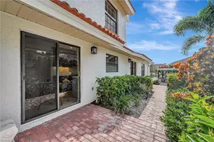 5920 Via Lugano, Naples, FL 34108 - Photo 10