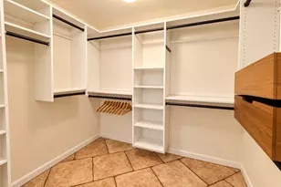 9625 Hemingway Ln, Fort Myers, FL 33913 - Photo 10