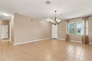 8091 Allamanda Ct, Lehigh Acres, FL 33972 - Photo 10