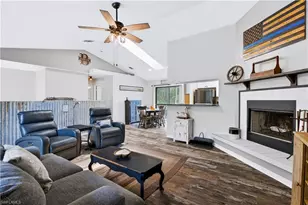 5710 Autumn Oaks Ln, Naples, FL 34119 - Photo 12