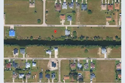 1022 NE 15th Ln, Cape Coral, FL 33909 - Photo 2
