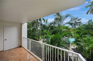 1300 Gulf Shore Blvd N, Naples, FL 34102 - Photo 22