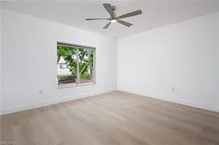 764 Willowbrook Dr, Naples, FL 34108 - Photo 14