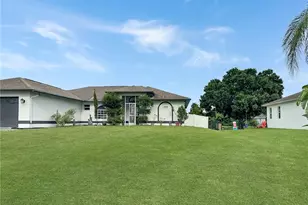 920 Alaska Ave, Lehigh Acres, FL 33971 - Photo 2