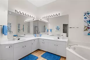 400 L'Ambiance Cir, Naples, FL 34108 - Photo 16