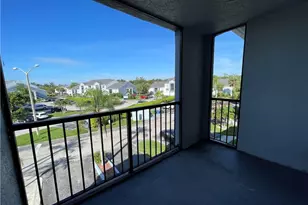 13555 Eagle Ridge Dr, Fort Myers, FL 33912 - Photo 10