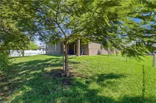 3516 NE 19th Ave, Cape Coral, FL 33909 - Photo 6