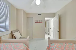 5550 Heron Point Dr, Naples, FL 34108 - Photo 22