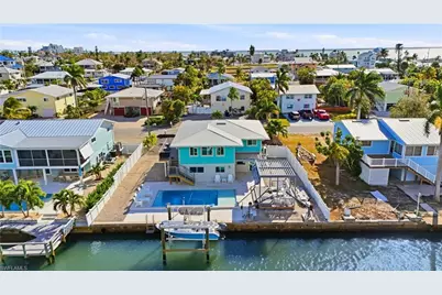 7 Avenida Carita, Fort Myers Beach, FL 33931 - Photo 2
