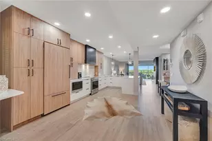 7671 Pebble Creek Cir, Naples, FL 34108 - Photo 4