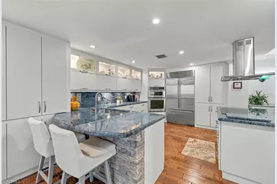 4401 Gulf Shore Blvd N #B802, Naples, FL 34103 - Photo 8