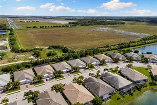 14731 Edgewater Cir, Naples, FL 34114 - Photo 26