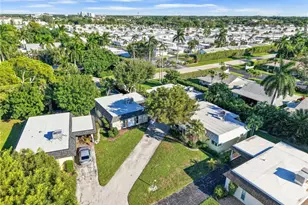 16 Kings Rd, Naples, FL 34112 - Photo 4