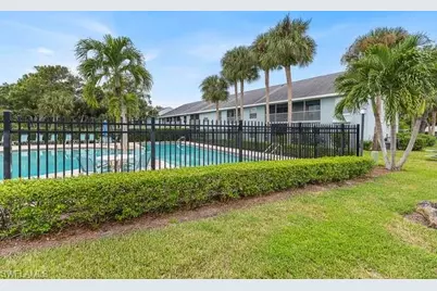 101 Wading Bird Cir #202, Naples, FL 34110 - Photo 24