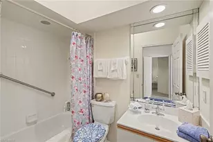 6045 Chardonnay Ln, Naples, FL 34119 - Photo 12