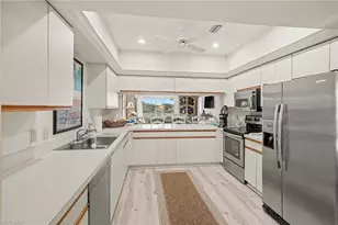 6045 Chardonnay Ln, Naples, FL 34119 - Photo 8