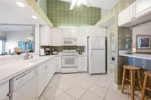 795 Bentwater Cir, Naples, FL 34108 - Photo 14