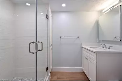 250 7th Ave S #202, Naples, FL 34102 - Photo 18