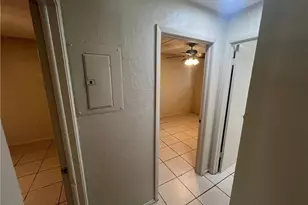 3920 Lora St, Fort Myers, FL 33916 - Photo 8