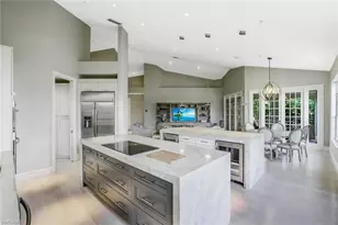 107 Colonade Cir, Naples, FL 34103 - Photo 6