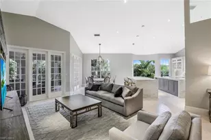 107 Colonade Cir, Naples, FL 34103 - Photo 16