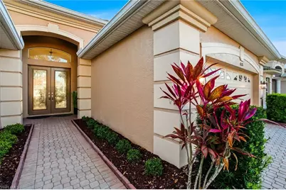 4828 Cerromar Dr, Naples, FL 34112 - Photo 12