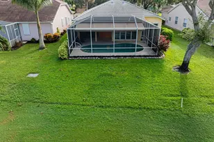 2252 Heritage Greens Dr, Naples, FL 34119 - Photo 30