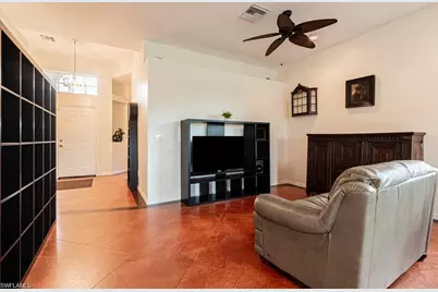 2252 Heritage Greens Dr, Naples, FL 34119 - Photo 8