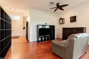 2252 Heritage Greens Dr, Naples, FL 34119 - Photo 8