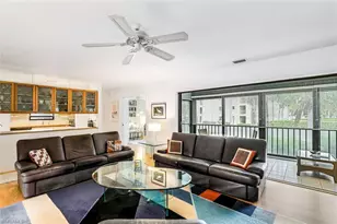 880 8th Ave S, Naples, FL 34102 - Photo 2