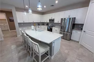 309 Indies Dr W, Naples, FL 34114 - Photo 14