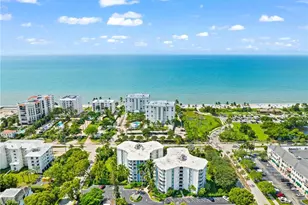 1300 Gulf Shore Blvd N, Naples, FL 34102 - Photo 22