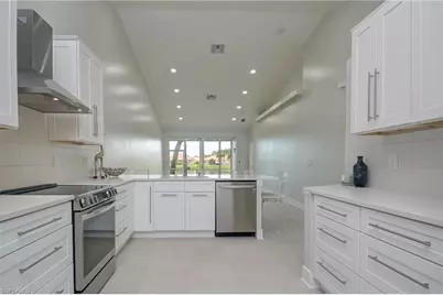 7891 Sanctuary Cir #2, Naples, FL 34104 - Photo 4
