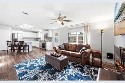173 Belle Isle Cir, Naples, FL 34112 - Photo 2