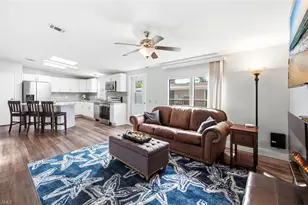 173 Belle Isle Cir, Naples, FL 34112 - Photo 2