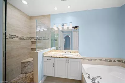 1405 Mariposa Cir #11202, Naples, FL 34105 - Photo 26