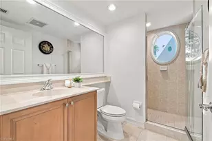 2738 Tiburon Blvd E, Naples, FL 34109 - Photo 14