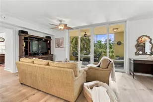 2738 Tiburon Blvd E, Naples, FL 34109 - Photo 8