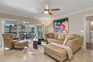 666 3rd St S, Naples, FL 34102 - Photo 6