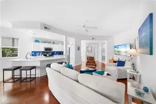 4610 Hawks Nest Dr, Naples, FL 34114 - Photo 2