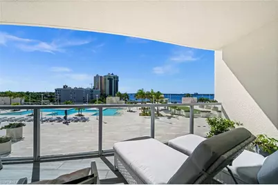 3000 Oasis Grand Blvd #506, Fort Myers, FL 33916 - Photo 2
