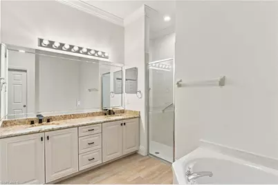 1806 Leamington Ln, Naples, FL 34109 - Photo 18