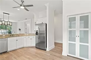 1806 Leamington Ln, Naples, FL 34109 - Photo 10