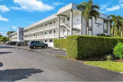 72 7th St S #202, Naples, FL 34102 - Photo 1