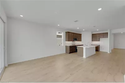 16947 Squirrel Branch Ln, Alva, FL 33920 - Photo 10
