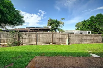 3490 Santiago Way, Naples, FL 34105 - Photo 36
