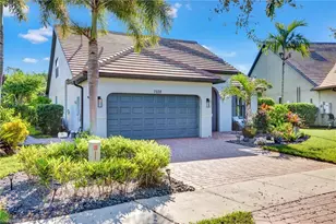 7235 Live Oak Dr, Naples, FL 34114 - Photo 4