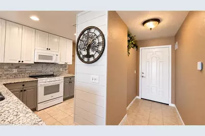 26397 Nadir Rd #103, Punta Gorda, FL 33983 - Photo 6