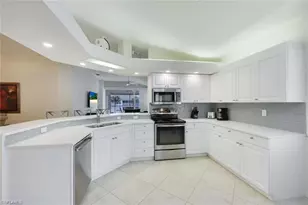 6914 Satinleaf Rd N, Naples, FL 34109 - Photo 10
