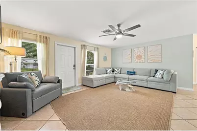 28069 Sunset Dr, Bonita Springs, FL 34134 - Photo 6